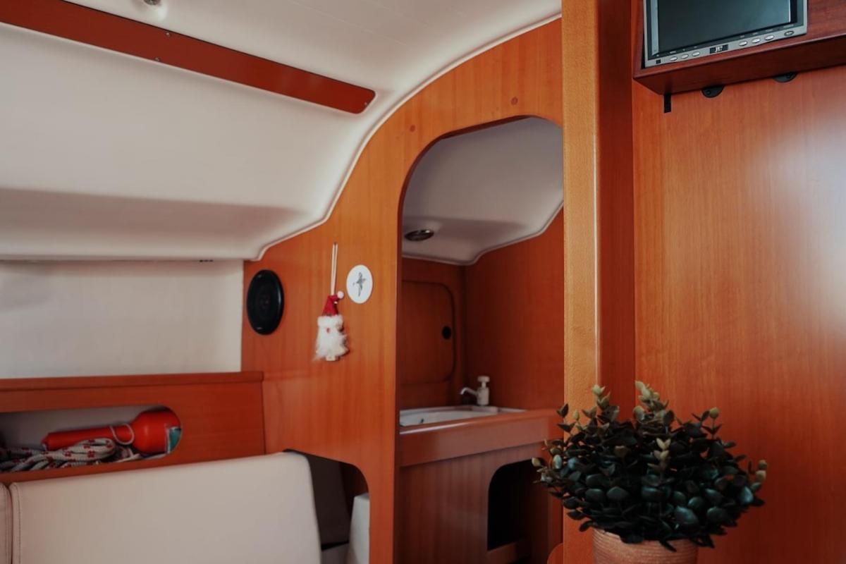 Surfbird Cozy Sailboat Escape Hotel Lisboa Exterior foto